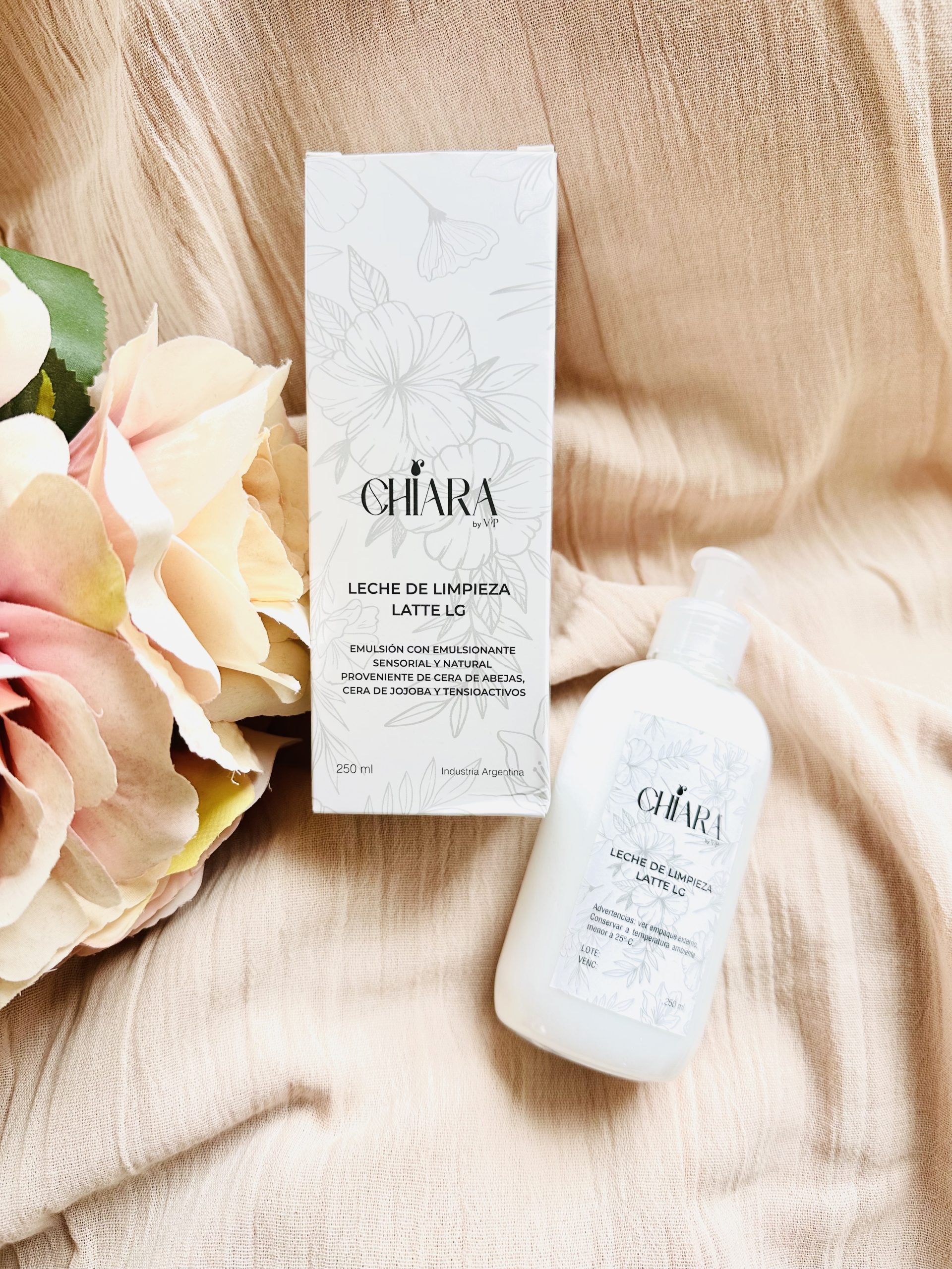 LECHE DE LIMPIEZA LATTE LG – CHIARA