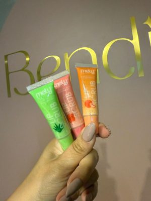 SCRUB LABIAL CON ACIDO HIALURONICO