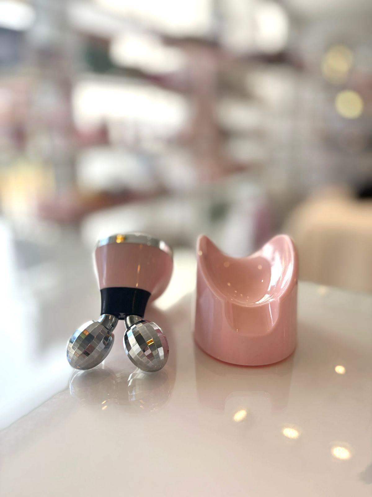 MASAJEADOR LIFTING INSTANTANEO CON MICROCORRIENTE FACIAL CON MASAJEADOR 3D